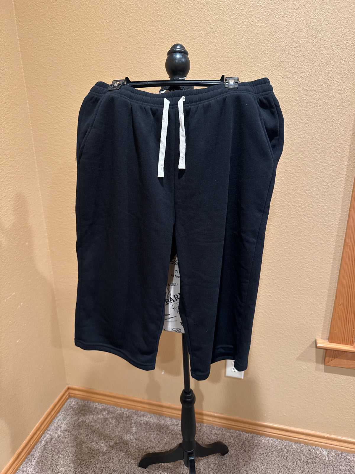 Extra large fleece crop pants
