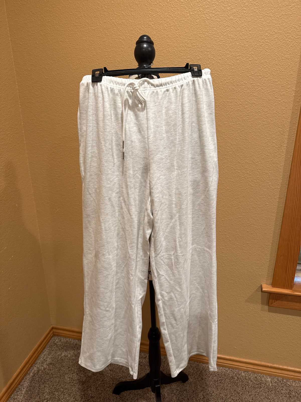 Fleece lounge pants, medium