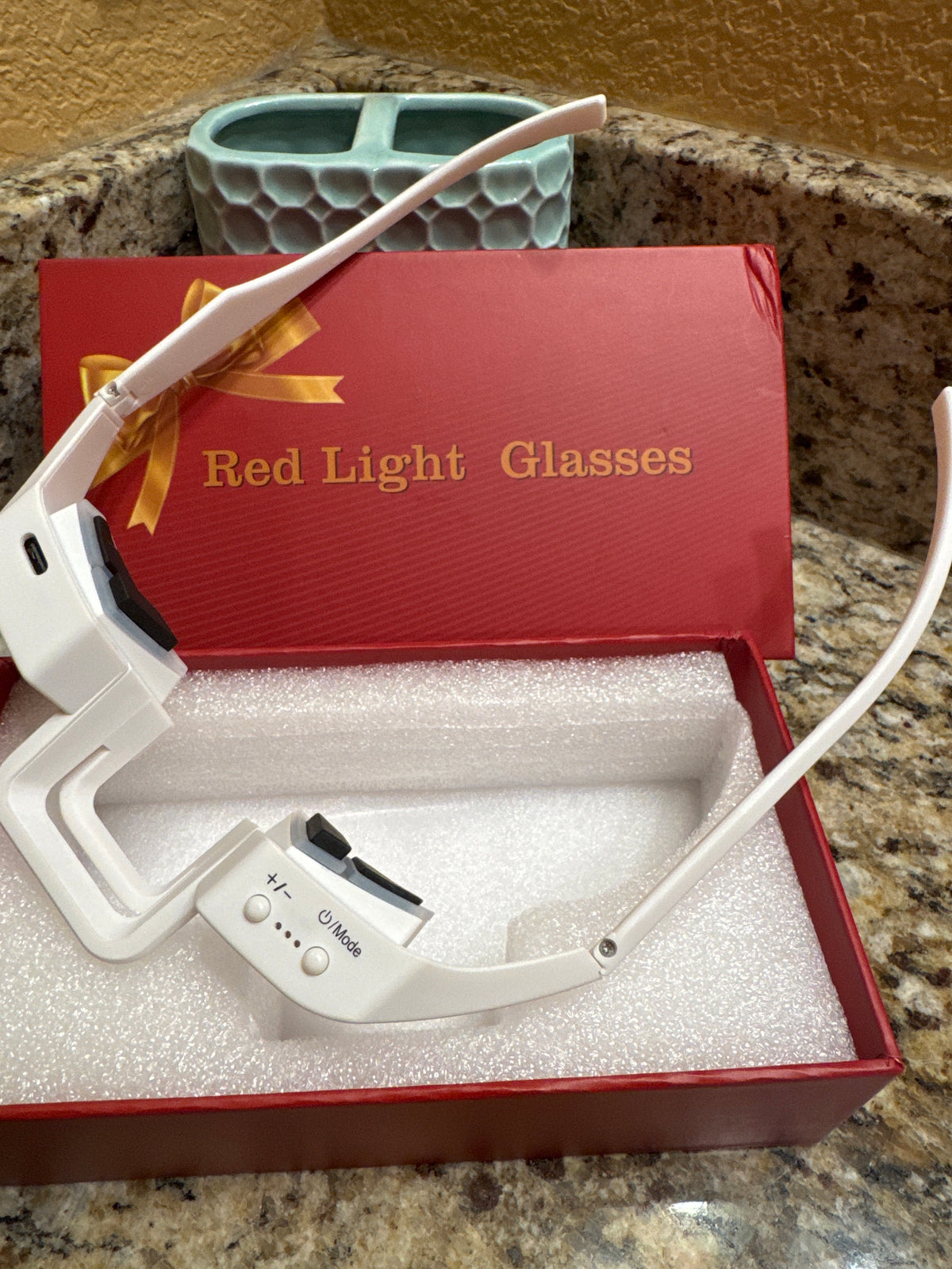 Red light glasses