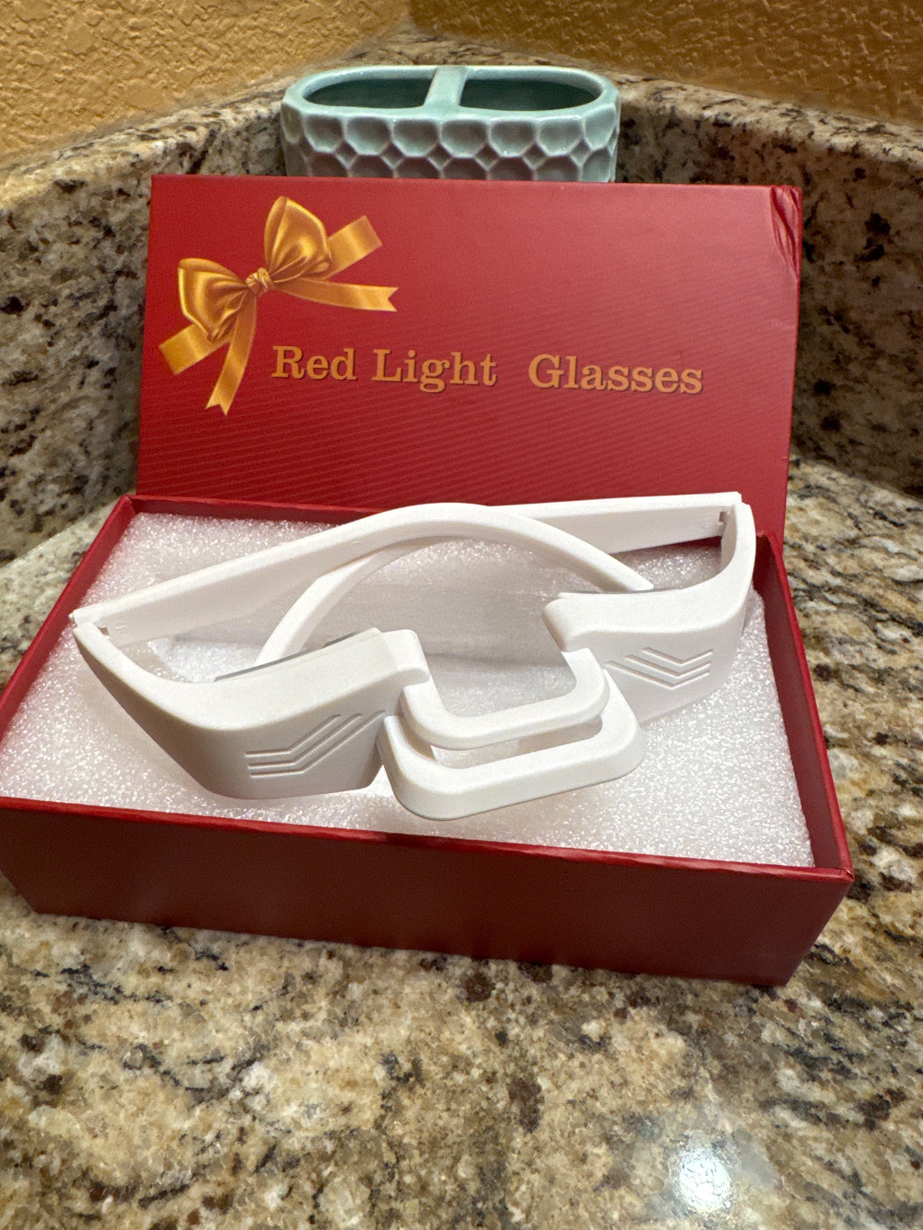 Red light glasses