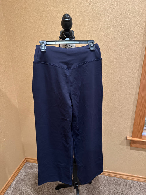 E Soft wide leg medium petite ￼