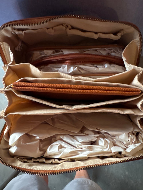 Divvia Makeup Bag